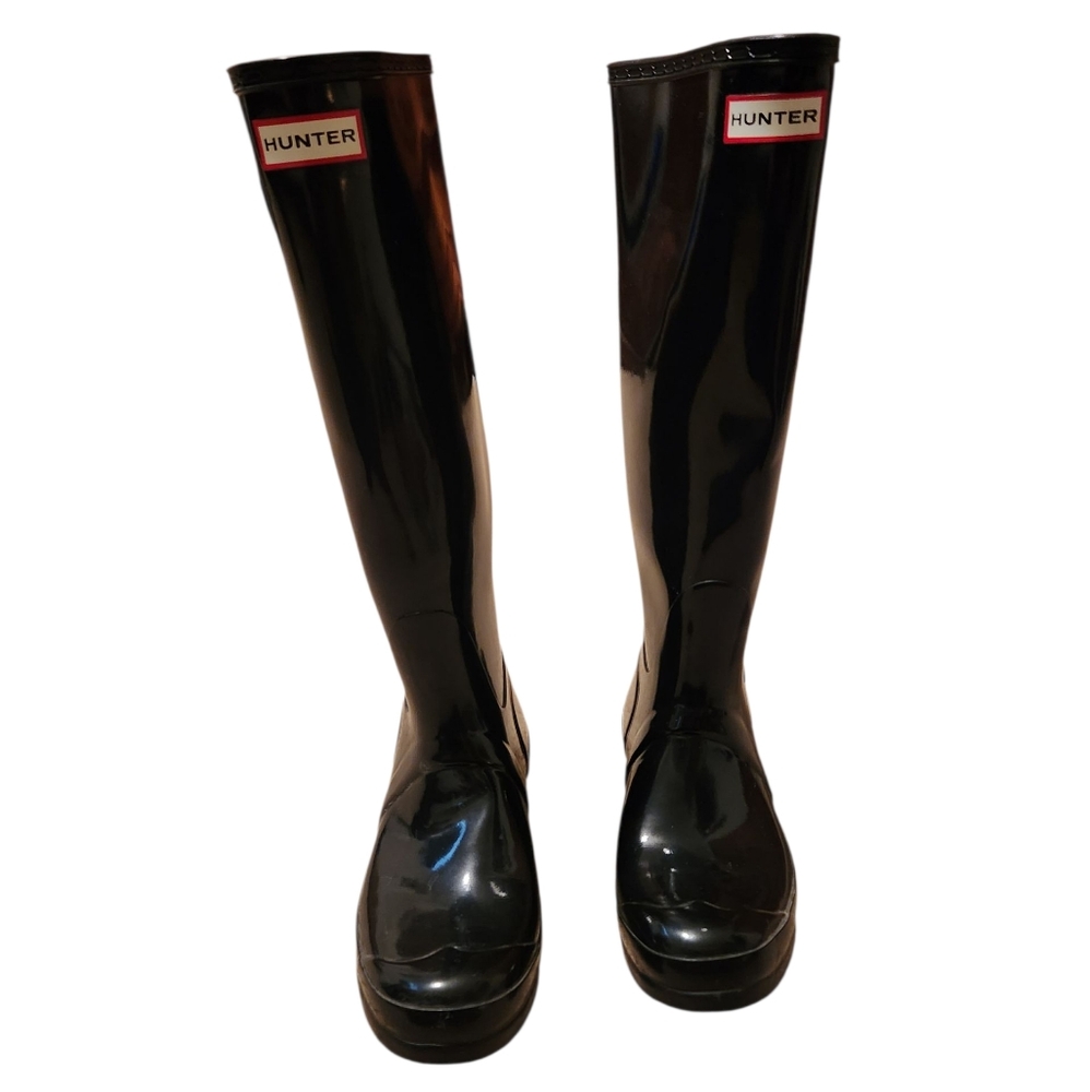 Women’s Size 8 Hunter Black Original Tall Gloss Waterproof Rain Boots